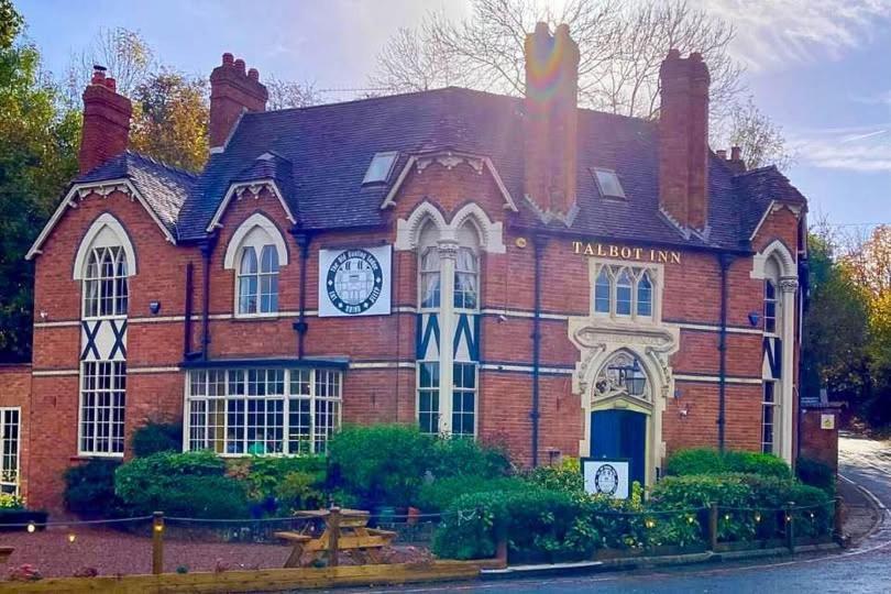 The Old Hunting Lodge At The Talbot Inn Tenbury Wells Extérieur photo